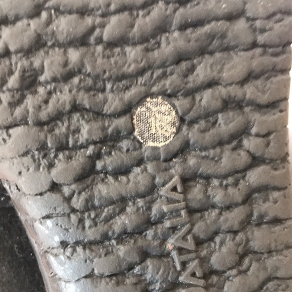 Aquatalia black leather front zip wedge boots booties size 10 - Picture 12 of 12